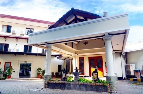 Puri Mega Hotel Jakarta Exterior photo